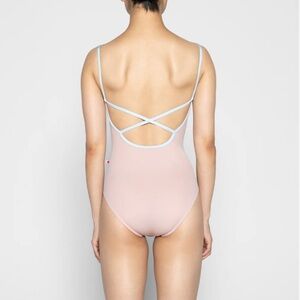 Yumiko Daniela Leotard - N Rose